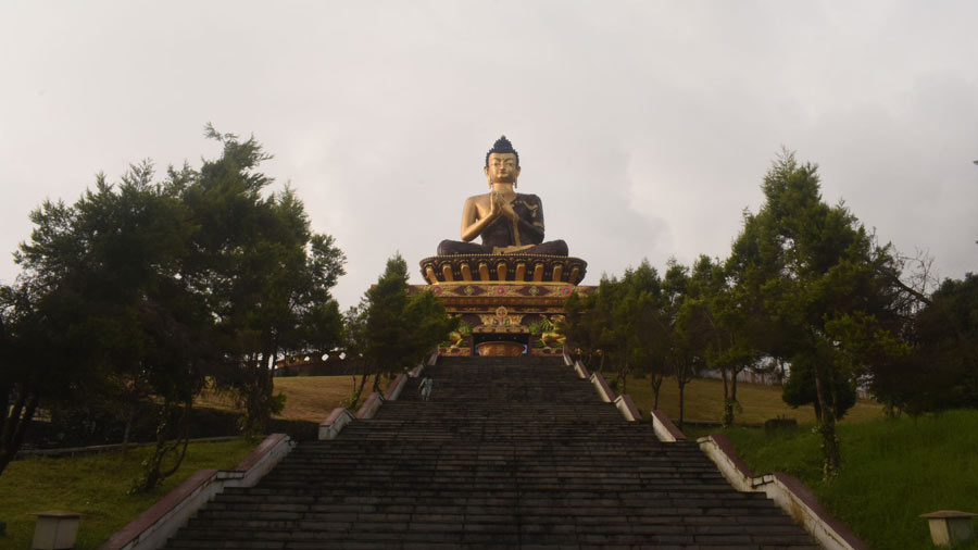 A popular tourist destination, the Tathagata Tsal or the Buddha Park is situated just a kilometre north of Ravangla and has a 130-foot-high copper Shakyamuni Buddha statue. Rent a golf cart to explore the scenic landscape and marvel at the frescoes on the walls of the spiral gallery trail as you climb up the stairs. The park has a Buddhist conclave, meditation centre, forest-encircled Cho Djo lake, eatery and souvenir shops for the visitors to explore. (Visiting hours: 9am-6pm; entry and golf carts are ticketed)