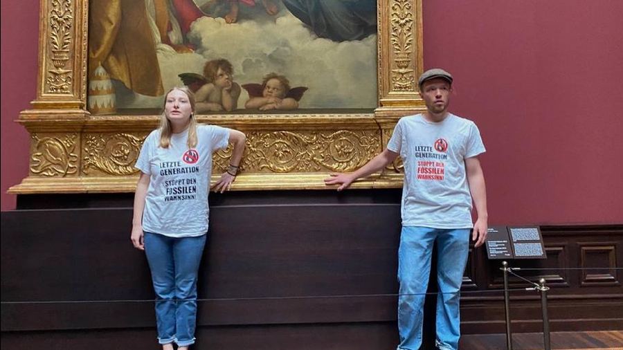 German 'Letzte Generation' activists are also targeting artworks, among others Raphael's iconic 'Sistine Madonna' in Dresden