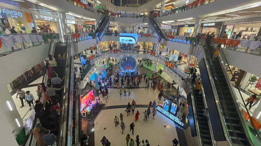 What makes South City Mall the biggest weekend blockbuster in town?