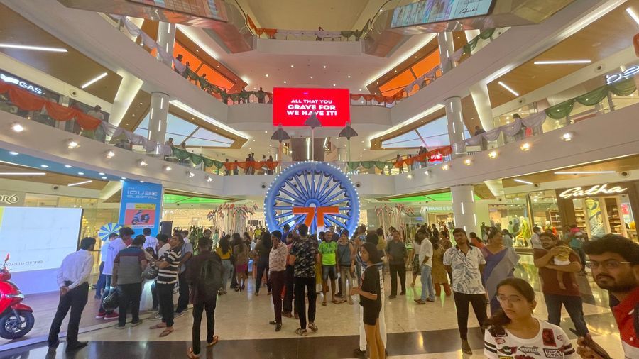 South City Mall decorated for Independence Day this year