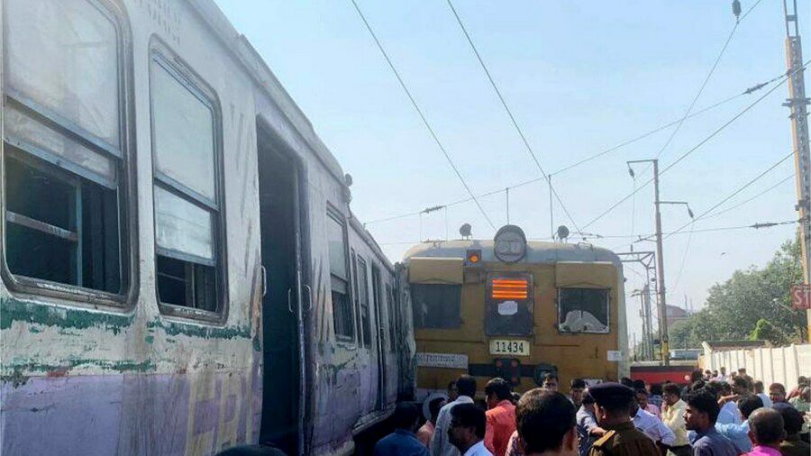 Ranaghat-bound local train and an empty train headed to the car shed collided sideways near Sealdah station