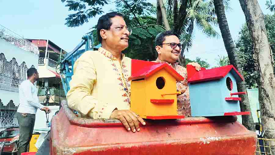 Artificial bird houses being distributed by Tapash Chatterjee and Rajesh Chirimar