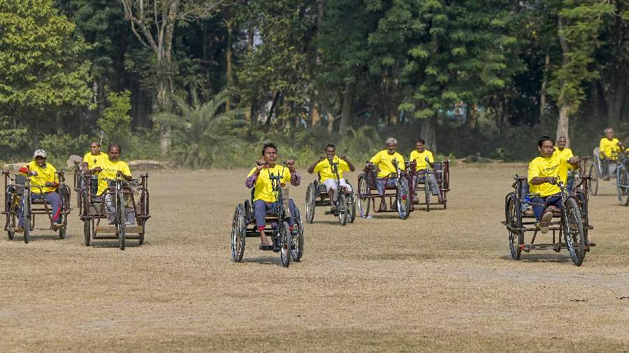 People with disabilities participate in a wheelchair race in Nadia. 
