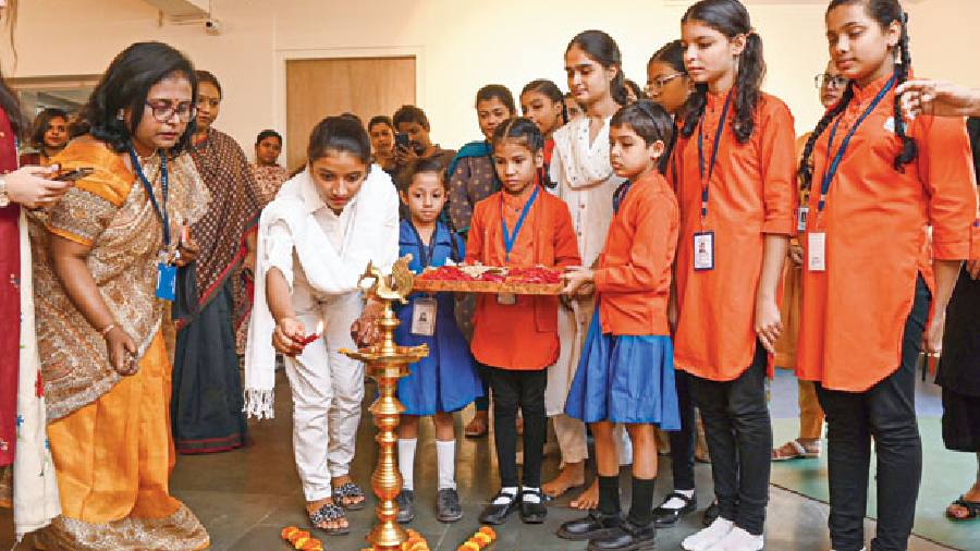 The lamp-lighting ceremony during the inauguration