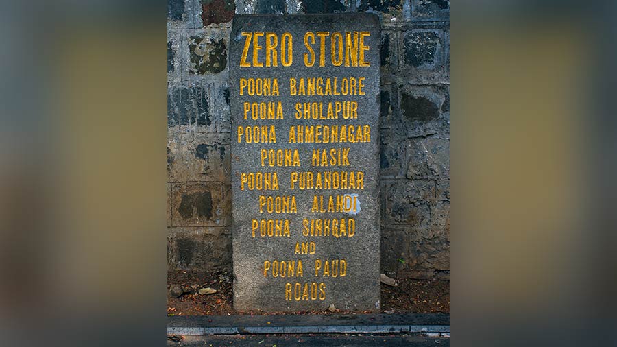 Pune's Zero Stone on the eastern wall of the GPO complex 