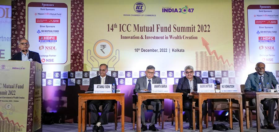 N.S. Venkatesh, chief executive, Association of Mutual Funds in India, addresses the attendees in the presence of other dignitaries at the 14th Mutual Fund Summit 2022 in Kolkata on Saturday