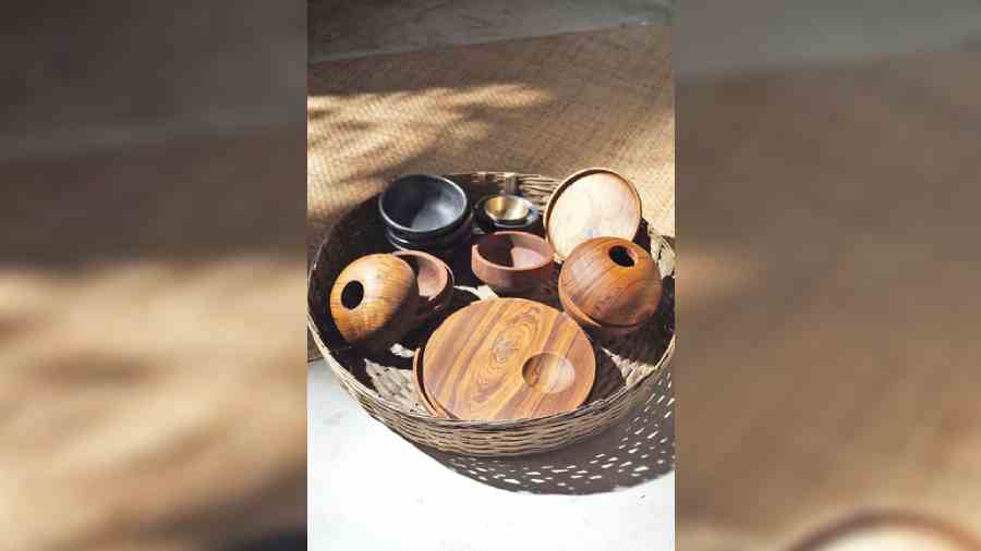 A design dossier by Nouveau Design Studio, a multivariate visual communication design studio from Surat, WE ARE NOW A STORE’s craftsmanship gives birth to uniquely designed multipurpose objects for varied use. Its products depicts a melange of creativity and utility. “At We Are Now a Store, possibilities are limitless and material explorations find home. At The India Story this year, come swim in our range of wooden miniatures, sculptures, serveware and dinnerware, along with Long Pi cookware. It’s an  assemblage of multi- functionality and art-led  objects,” said Srishti Agarwal and Punit Jain of We Are Now A Store.