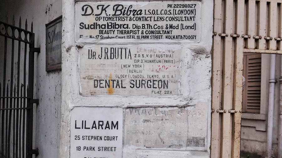 Plaques of old addresses at Stephen Court still have the city as ‘Calcutta’ not Kolkata