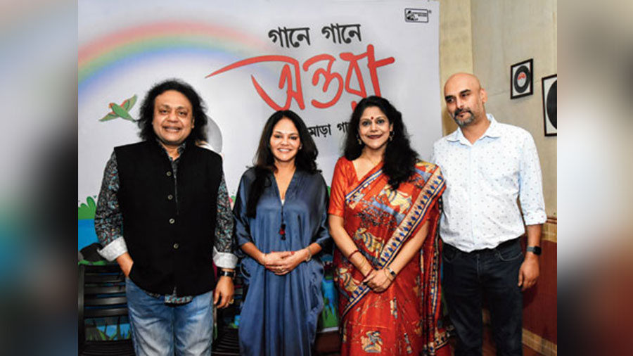 Antara Chowdhury at the launch of her graphic novel.
