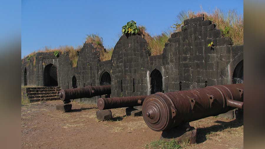 Cannons inside Murud Janjira fort