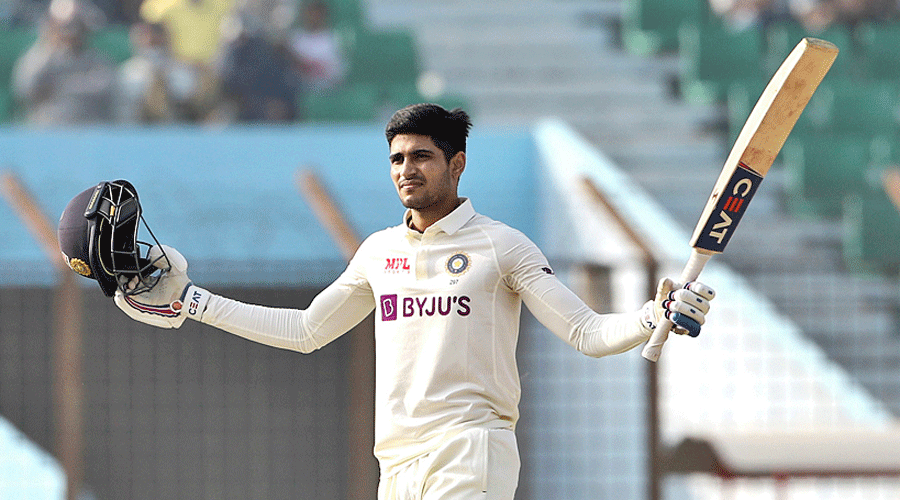 Test Cricket - Shubman Gill, Cheteshwar Pujara Have Field Day ...