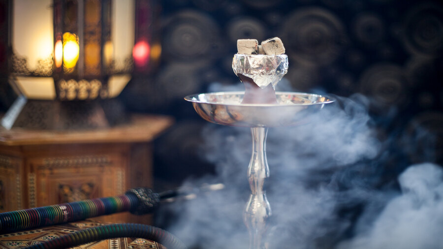 Indian Hookah in Kolkata, West Bengal