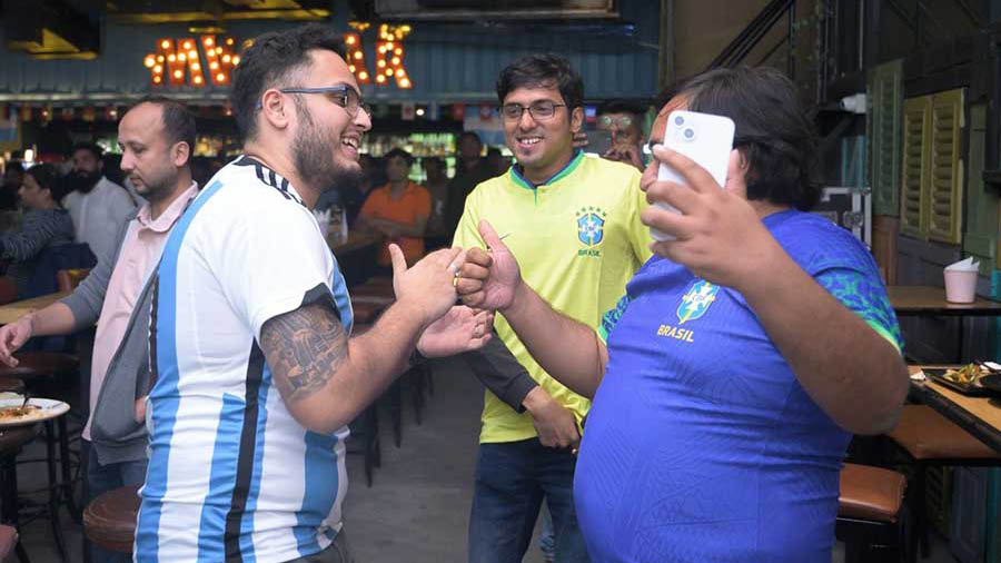 File photograph of fans sharing a light moment during a match at 5 Mad Men in Salt Lake