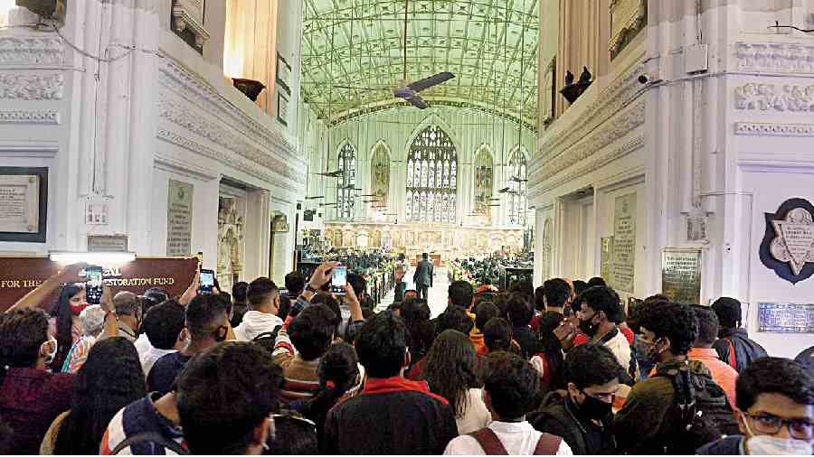 The Christmas service in progress at St Paul’s Cathedral in Kolkata. Christmas has widespread appeal in the city.