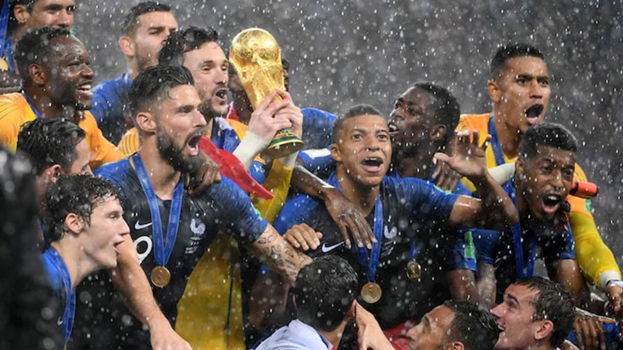 France celebrate after winning the World Cup in Moscow in 2018