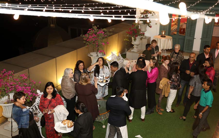 Glenburn Penthouse hosted a lively dinner soiree on December 16. Music, a mouth-watering spread and drinks to go with it set the mood just right