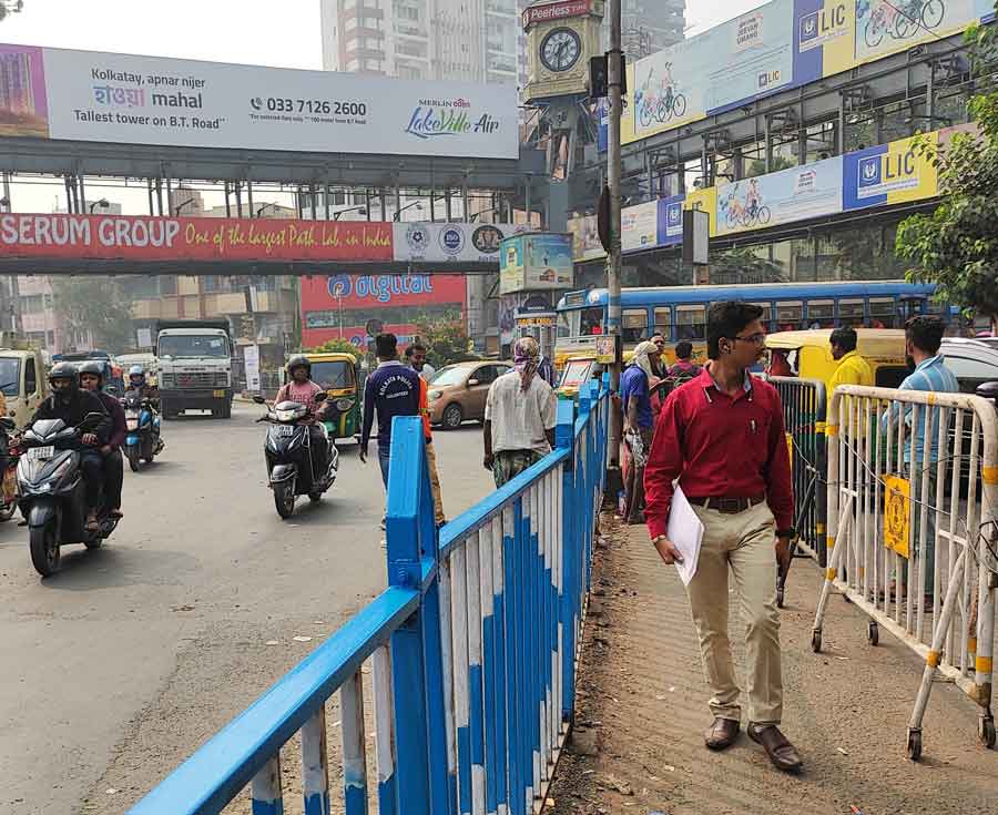 To prevent accidents, the police have barricaded the footpaths near Ultadanga