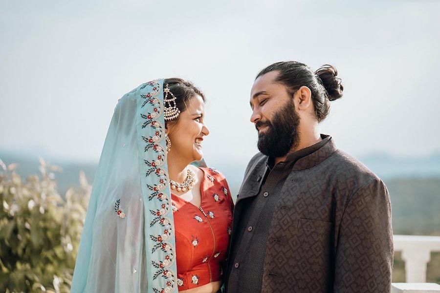 Shahid Kapoor’s sister Sanah Kapur got married to her long-time beau Mayank Pahwa. Their intimate wedding was held in Mahabaleshwar on March 2.