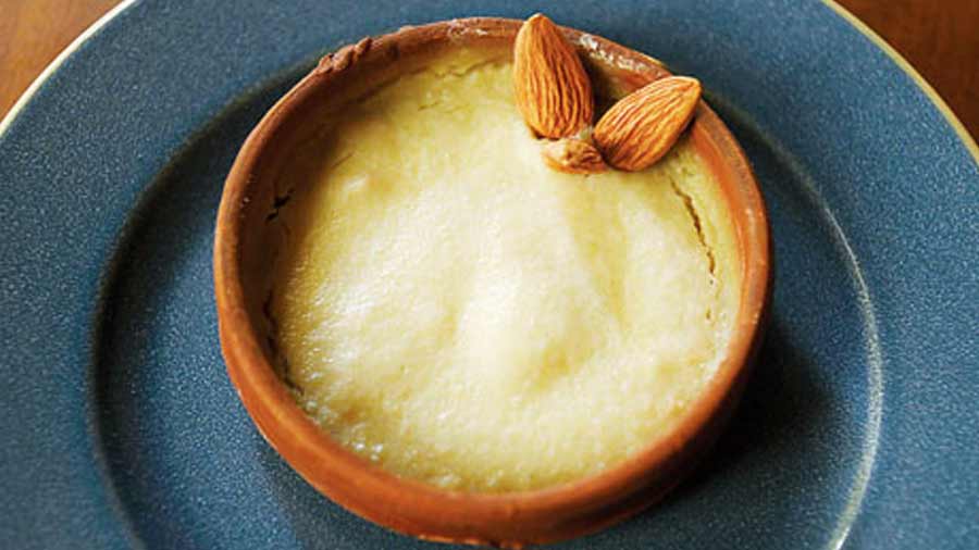 Last but not the least, the sinful Phirni where milk is reduced skillfully to obtain this flavourful dessert, was an ideal meal-ender.  