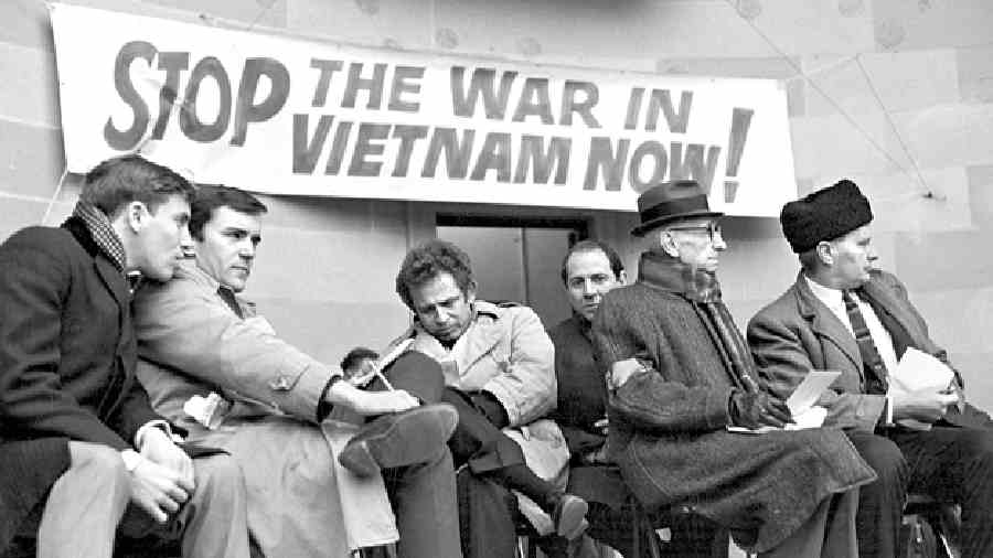 Norman Mailer (third from left) at an anti-war demonstration
