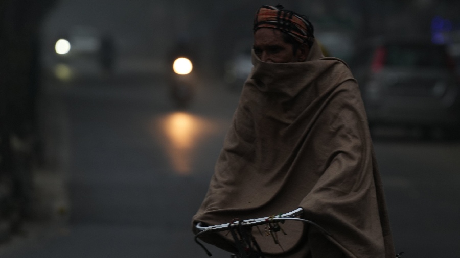 Dense fog blotted out the sun in northwest India, including Delhi, today morning, lowering visibility to just 50 metres in the national capital and affecting road traffic and train movement. 
