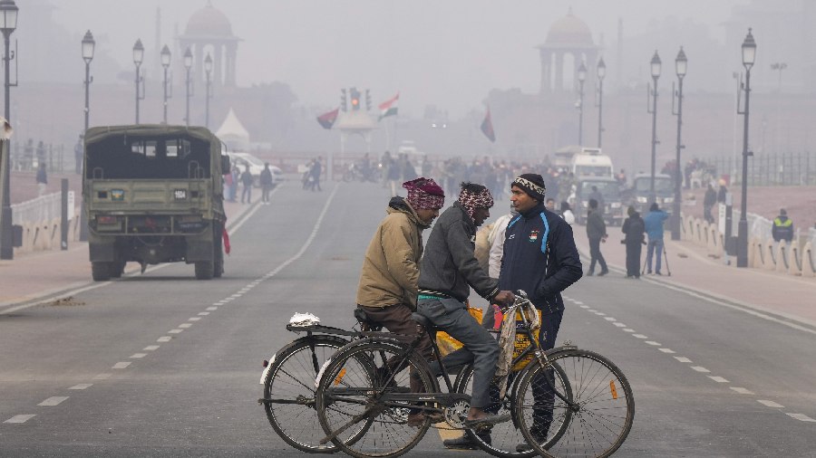 cold wave - In pictures: Severe cold wave hits Northern India ...