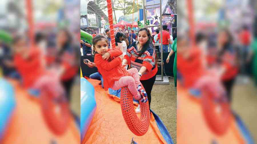 “This is my first time  here with my three- year-old. It is a great  carnival with amazing rides and activities. The food is really good. We had fresh juices, French fries and dosa. I met many of my friends and family members,” said Shruti Kheria who works for HCL Technologies