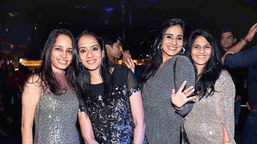 Preeti Maroti (second from right), entrepreneur, had fun with her friends. “B Praak really killed it, we had a good table.” 