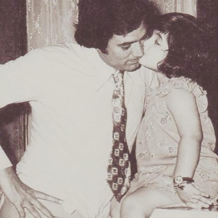 Twinkle had penned a heartfelt note to Rajesh Khanna on Father’s Day 2020, recalling how the late actor used to call her “Tina baba”.  