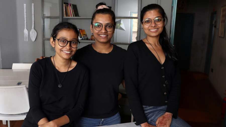 (L-R) Line cook, Pritha Basu, and chefs de partie, Ankita Gupta and Kirti Agarwal (all of whom, incidentally, discovered Sienna Cafe via Instagram)