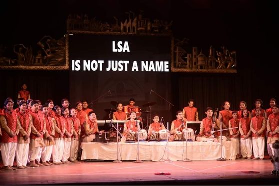 Lakshmipat Singhania Academy school’s choir welcomed the august gathering with a mellifluous rendition of the LSA Anthem interspersed with Sanskrit Shlokas, which beautifully captured the vision of the institution in its annual day function 