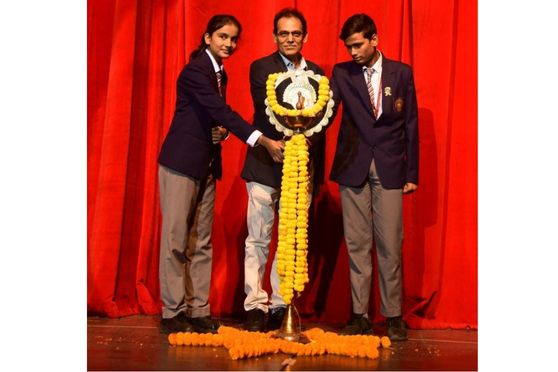 Annual day celebrations at Bhavan's Gangabux Kanoria Vidyamandir began with the invocation ceremony followed by the lighting of the ceremonial lamp by the students and the chief guest. The Deputy Director of the Institution, Mrs. Sujata Ghosh presented the welcome address which was followed by the speech of the Director, G.V. Subramanian.