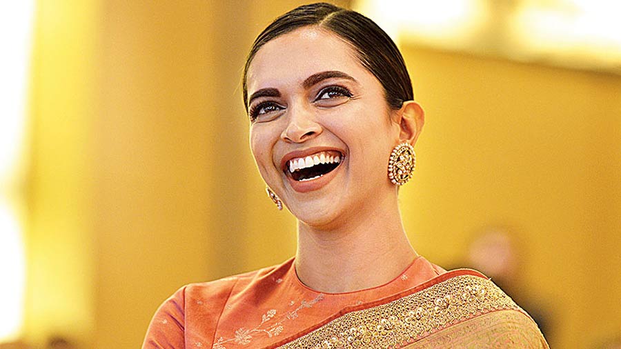 Deepika Padukone is seen exclusively in saffron saris during the promotion of ‘Pathaan’ to help restore some dignity to the colour