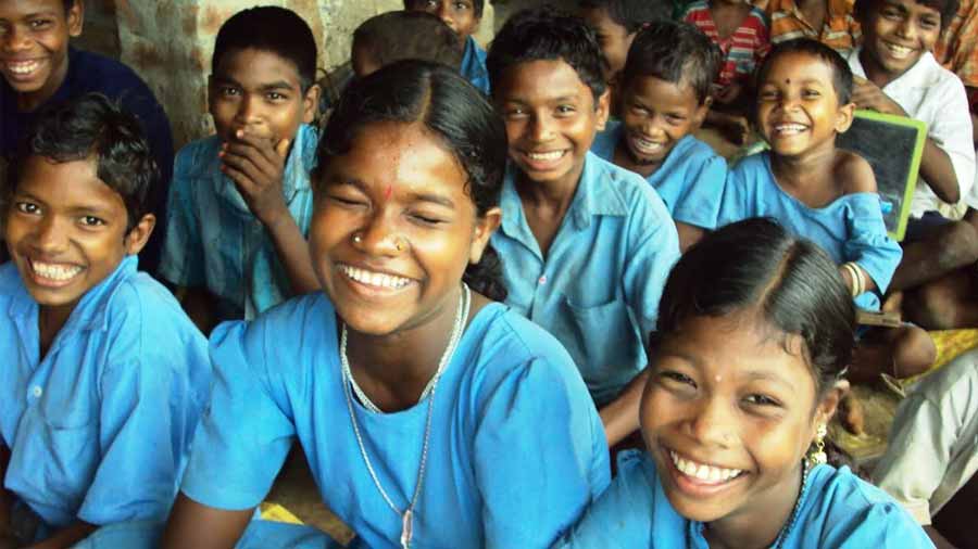 A school in Ambadola, a forest village in Simlipal. The children were very happy because egg was on the mid-day meal menu on that day. ‘Bengal Beyond Bhadralok’ is a result of the author’s extensive trips to the remote villages of Bengal and Orissa