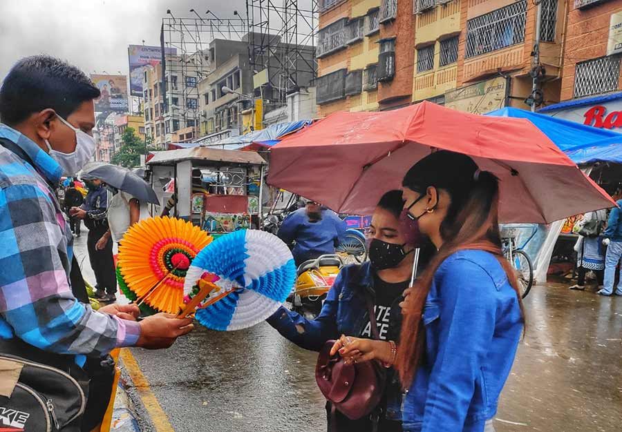 In pictures: Wet woes for Kolkata ahead of Saraswati puja