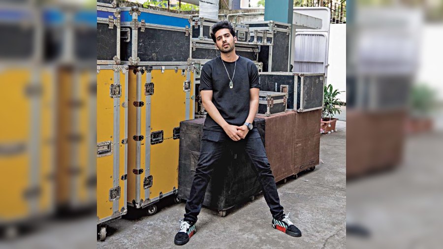 Armaan Malik’s new English single is titled You. 