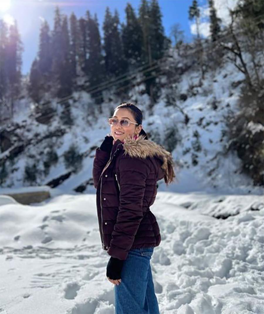 SNOWY AFFAIR: Actor-turned-MP Mimi Chakraborty enjoys some vacay time in Himachal Pradesh. She uploaded this photograph on her Instagram handle on Thursday, February 3, with the caption: “To memories 🥂”