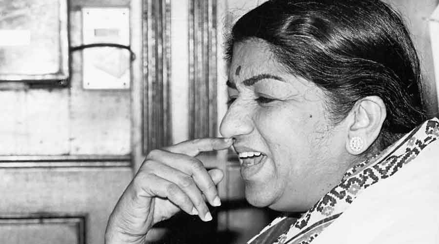Lata Mangeshkar’s Lag ja gale from Woh Kaun Thi? (1964) is considered by many as one of her best songs. The haunting melody, with lines such  as “Lag ja gale ke phir yeh haseen raat ho na ho (Embrace me, beloved, who knows whether or not this beautiful night will ever come again)” and “Shayad phir iss janam mein, mulaqat ho na ho  (In this life, we may or may never meet again)”, was composed by Madan Mohan and the lyrics were penned by Raja Mehdi Ali Khan. 
