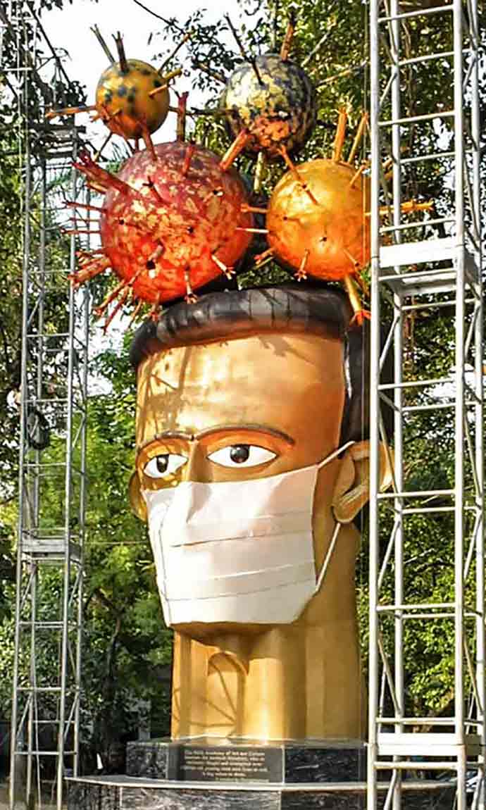 A Covid memorial at Rabindra Sarobar was inaugurated on Sunday. The Birla Academy of Art and Culture has dedicated this larger-than-life sculpture to the members of the medical fraternity for their exemplary role during the ongoing pandemic situation