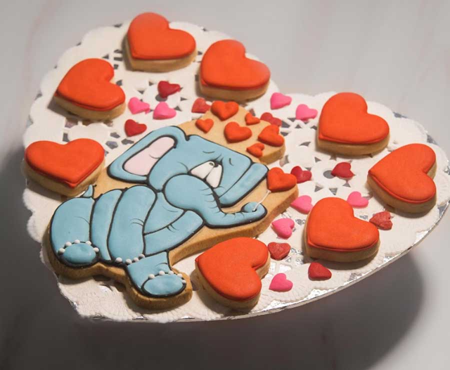 Nothing says ‘I’m ear for you’ like this chunky Elephant Iced Cookie. The cookies are priced between Rs 125 and Rs 1,000.