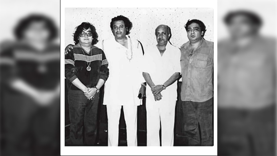 A young Bappi Lahiri (left) with Kishore Kumar