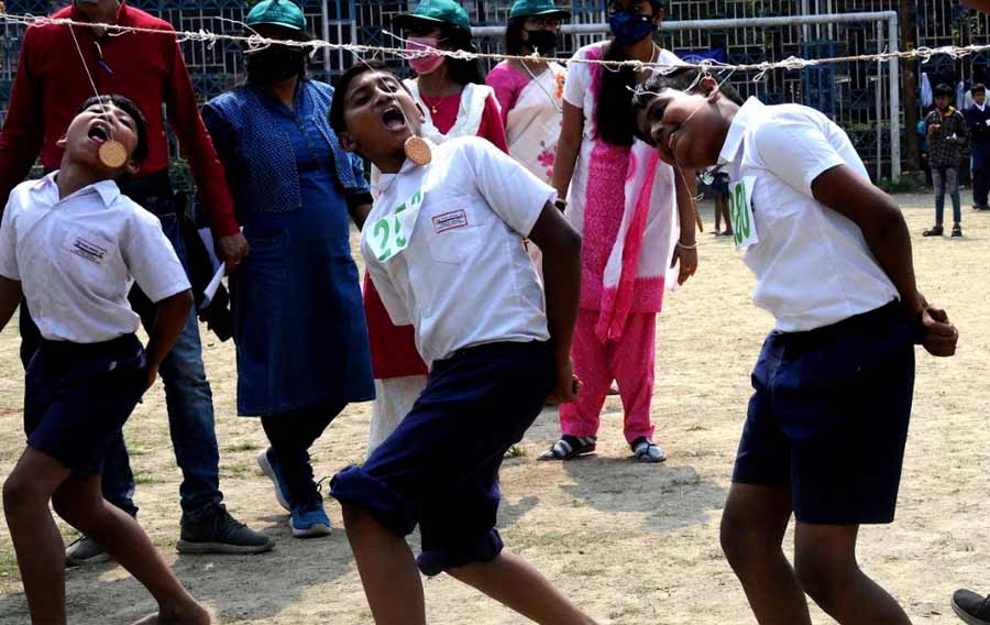 CAMPUS SPORTS: Students take part in an annual sports day event at Shyambazar AV School in north Kolkata on Friday, February 18. The Bengal government had reopened schools for primary and upper primary students on February 16. In-person classes for students from classes VIII to XII began on February 3