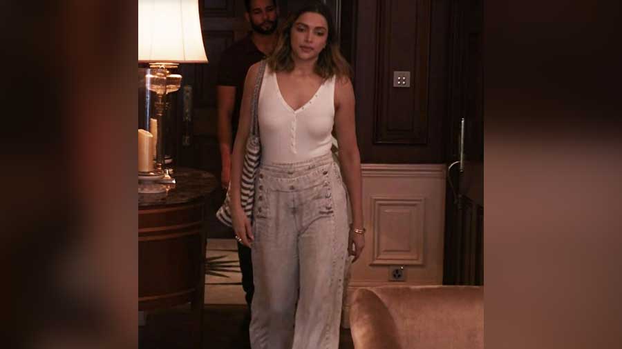 All the times Deepika Padukone showcased some really cool pants! | The  Times of India