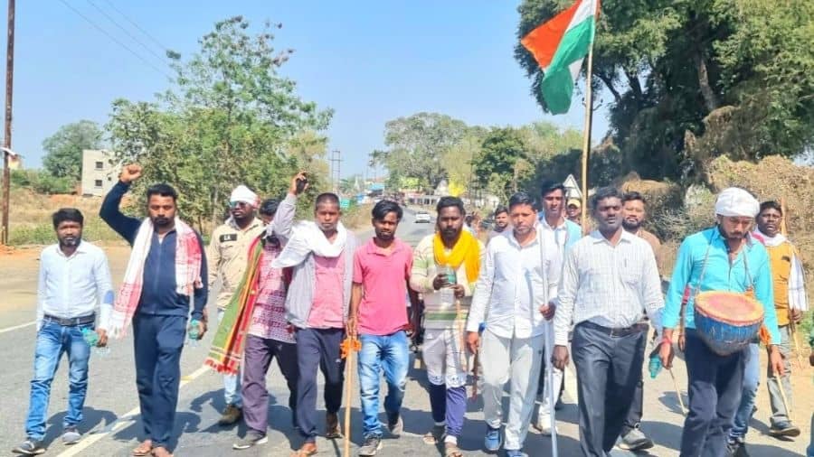 Vikash Mahto (2nd from left) and other activists during the march in Bokaro 