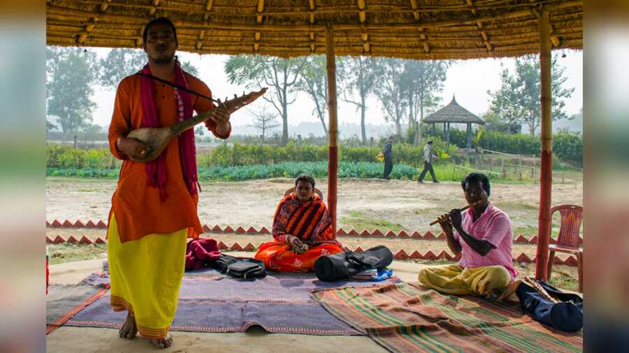  Baul singers from nearby towns and from across the state come to stay and perform at Bannabagram throughout the year