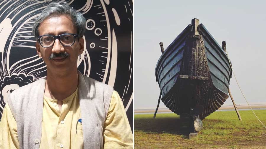 Maritime researcher Swarup Bhattacharyya has been documenting boat-making since 1999; (right) one of his photographs 