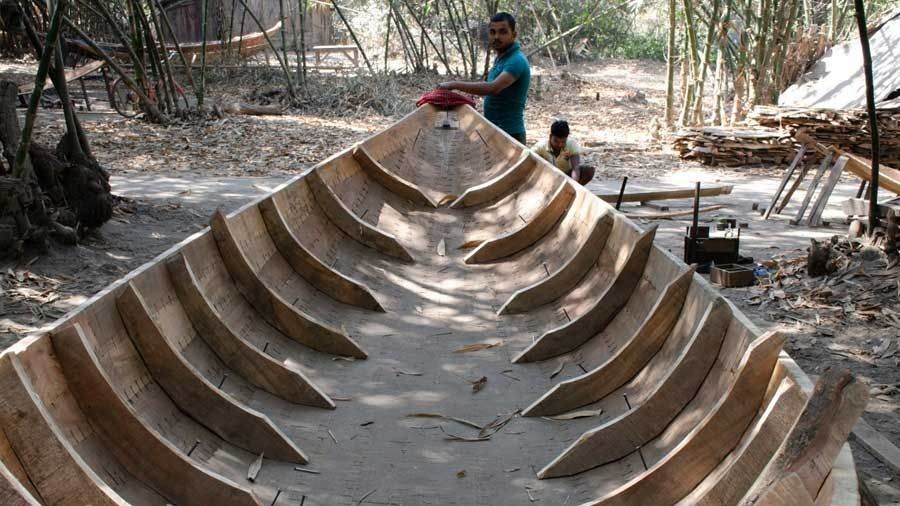 ‘A boat-maker considers his boat to be his daughter. He not only fathers her, but also makes her strong and beautiful. He cries the first time she first goes in the water,’ Bhattacharyya says 
