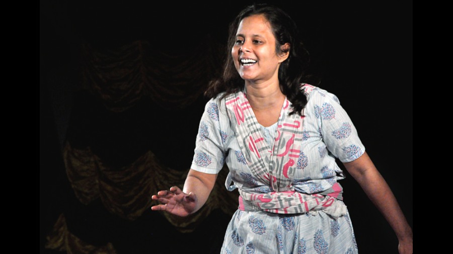 Theatre | Apt tribute: Chena Adhuli's production balances gut-wrenching ...