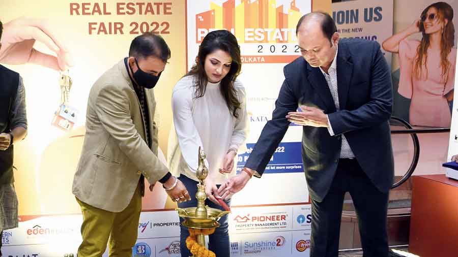 Actress Tanusree Chakraborty at the inauguration of the fair.  