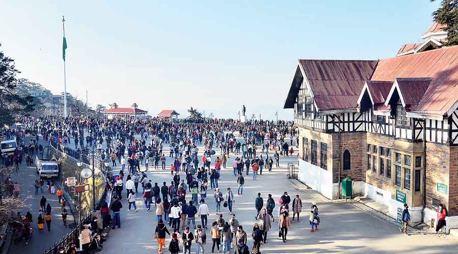 The Ridge, Shimla’s famous promenade, teems with tourists and local people on New Year’s Eve morning.